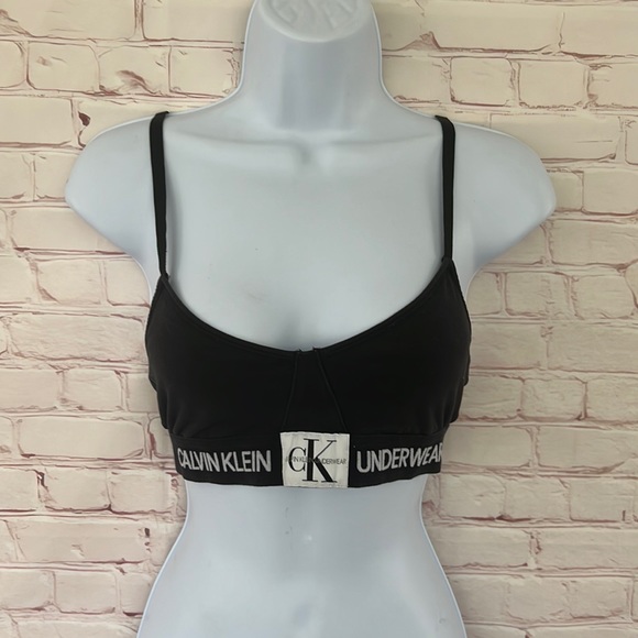 Calvin Klein monogram unlined triangle bralette size medium - Picture 2 of 6